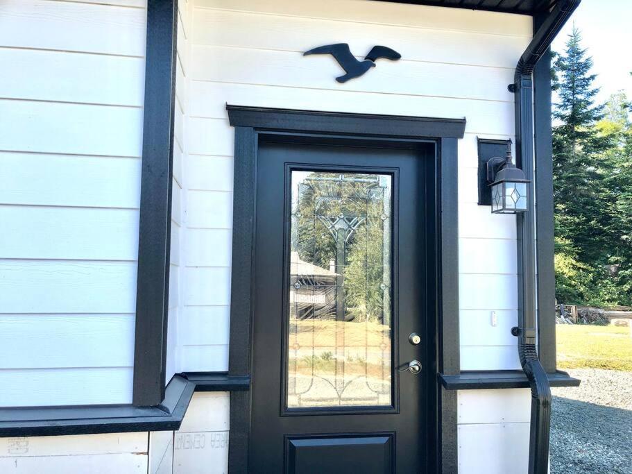 Seagull Studio Vacation Suite Sooke Exterior photo